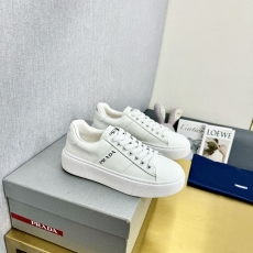 Prada Low Shoes